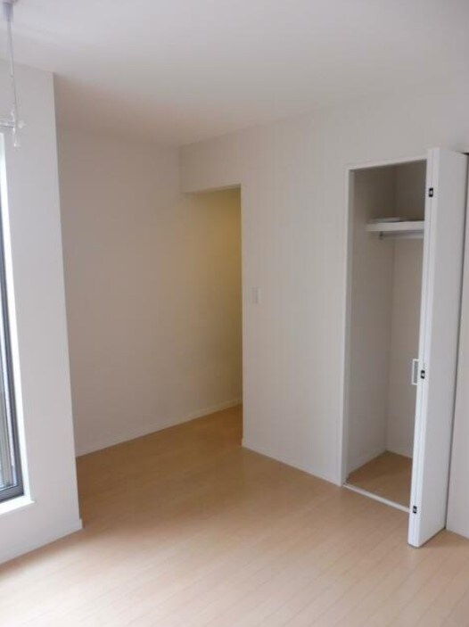 アズリア岩槻の物件内観写真