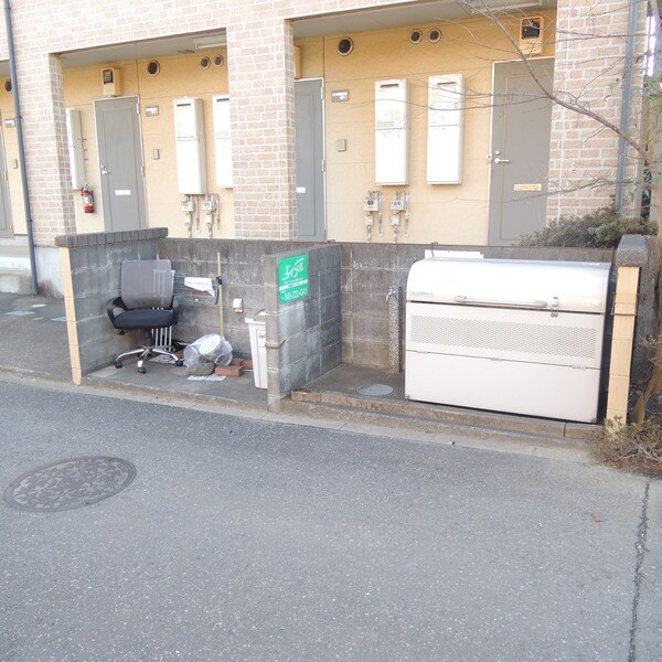 スリー・Ｗｏｏｄの物件内観写真