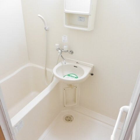 スリー・Ｗｏｏｄの物件内観写真