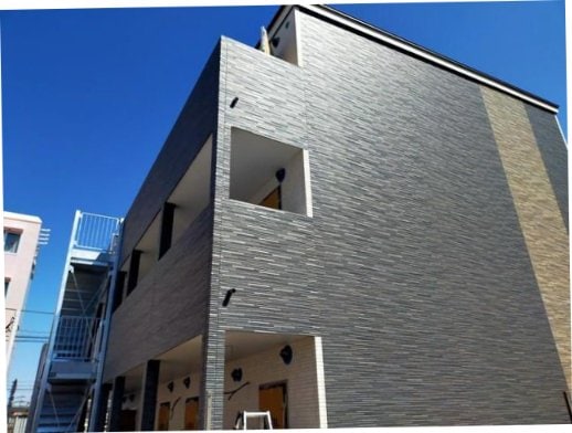 フィユフラッツ坂戸の物件外観写真