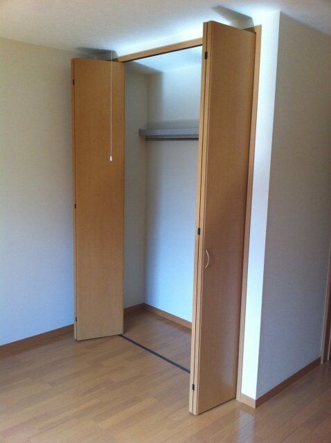 コティ・クーメリアの物件内観写真