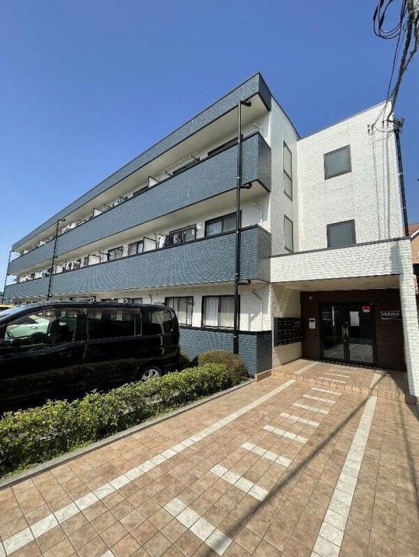 グランシャリオの物件外観写真