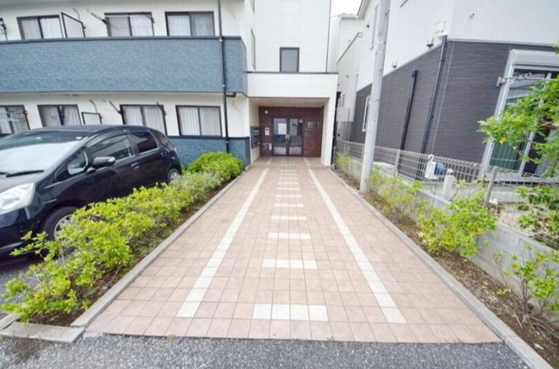 グランシャリオの物件外観写真