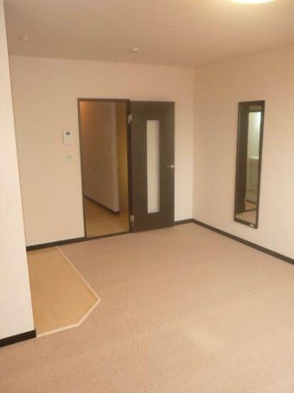 レスト伊奈の物件内観写真