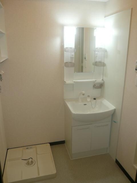 レスト伊奈の物件内観写真