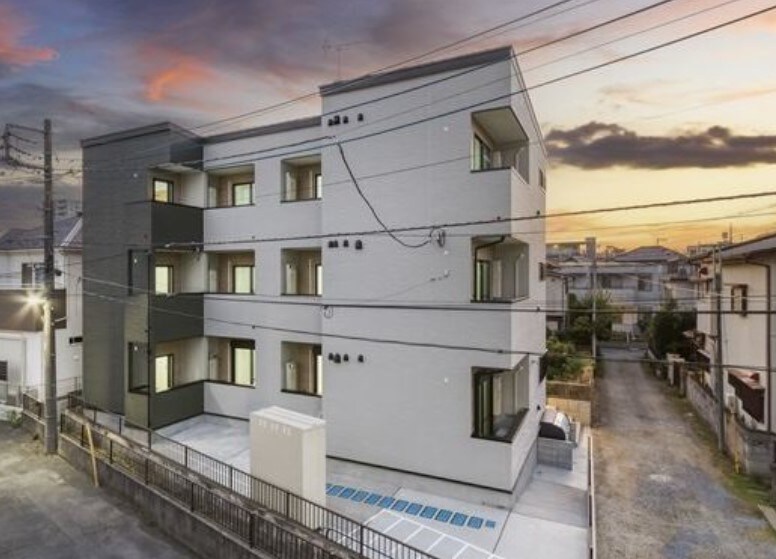 CRASTINE植竹町の物件外観写真