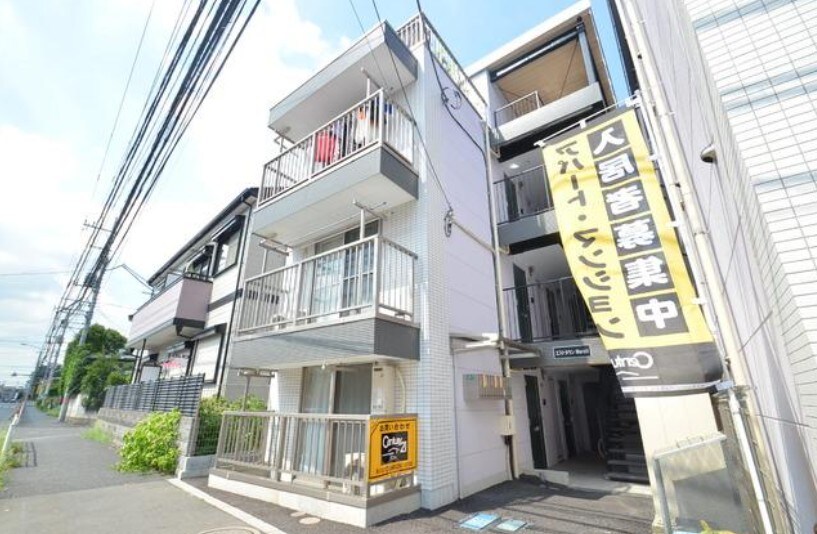 エストタウンwarabiの物件内観写真