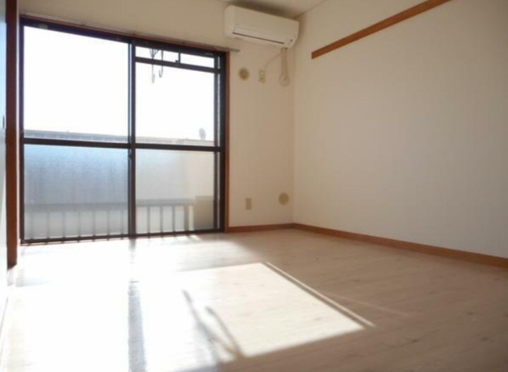 サンライズ東大宮Ⅲの物件内観写真