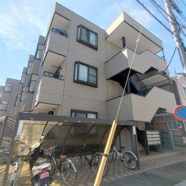 クレールＹＭの物件外観写真