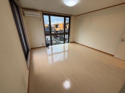 メイプルリーフ北戸田の物件内観写真