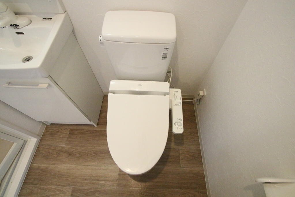 アッソルッソの物件内観写真