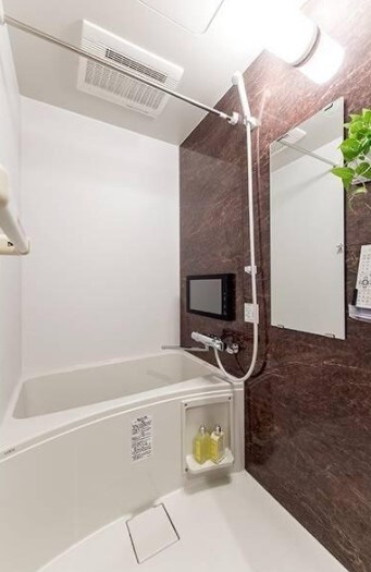 アッソルッソの物件内観写真