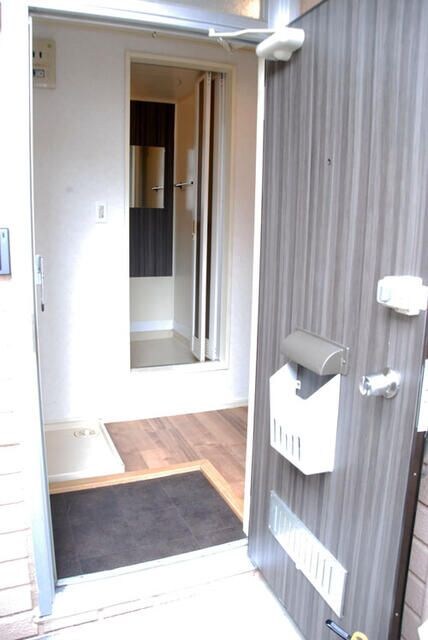 アパートメントｋｕｋｉの物件外観写真