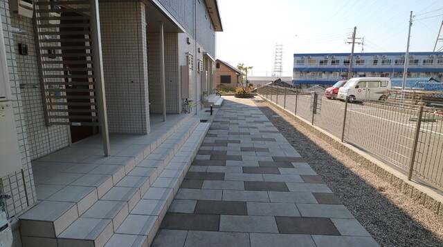 住道駅 バス20分  阪奈中垣内下車：停歩2分 2階の物件外観写真