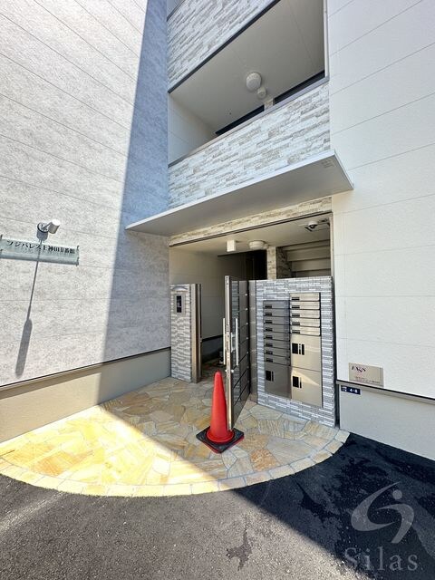 寝屋川市駅 徒歩15分 1階の物件外観写真