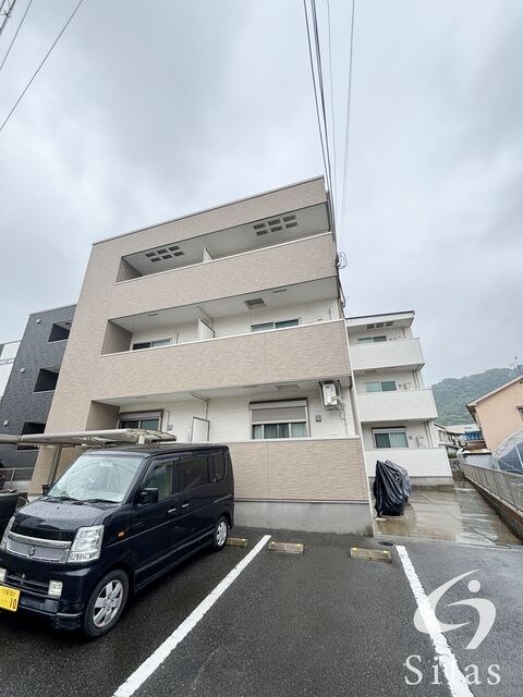 四条畷駅 徒歩8分 1階の物件外観写真