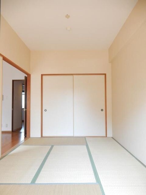 鶴見緑地駅 徒歩10分 7階の物件内観写真