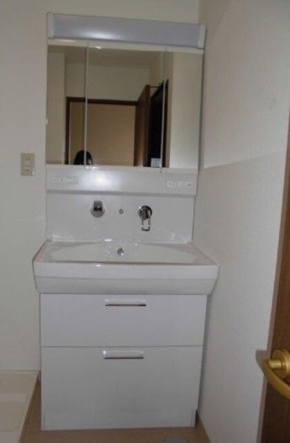 鶴見緑地駅 徒歩10分 7階の物件内観写真