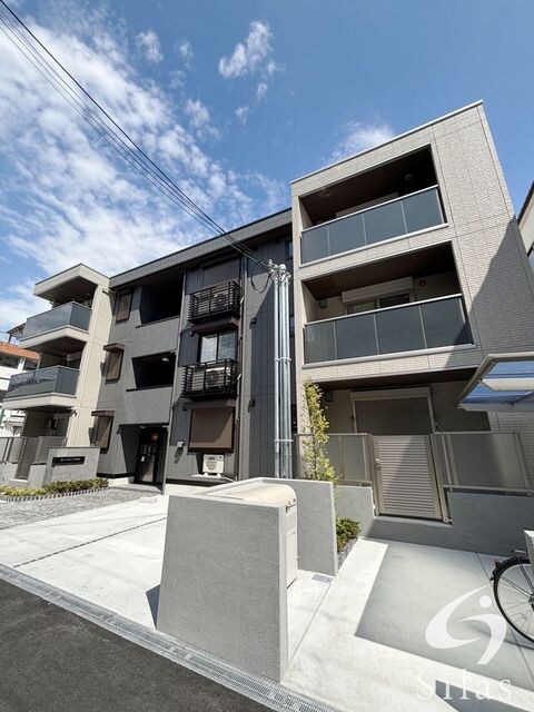 大阪府寝屋川市香里新町の物件外観写真