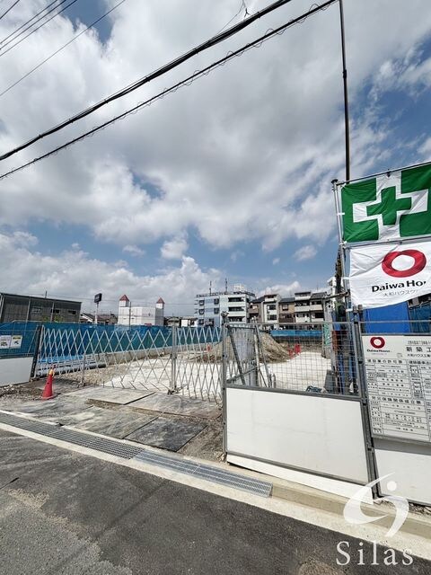 郡津駅 徒歩6分 2階の物件外観写真