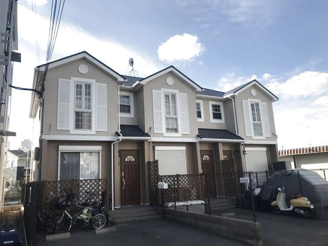 大阪府寝屋川市打上元町の物件外観写真