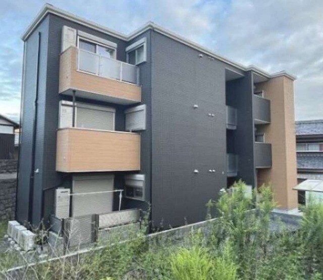 大阪府寝屋川市高倉１丁目の物件外観写真