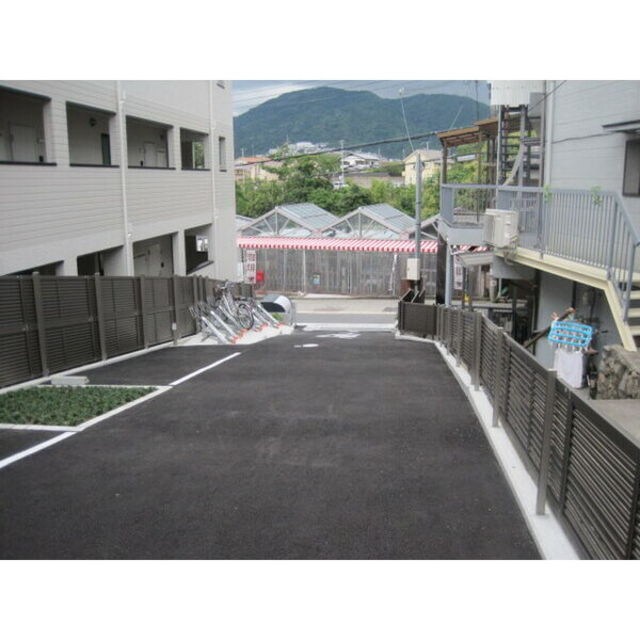 清荒神駅 徒歩3分 1階の物件外観写真