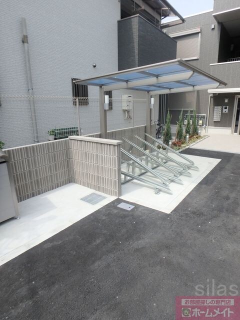 瓢箪山駅 徒歩11分 1階の物件外観写真