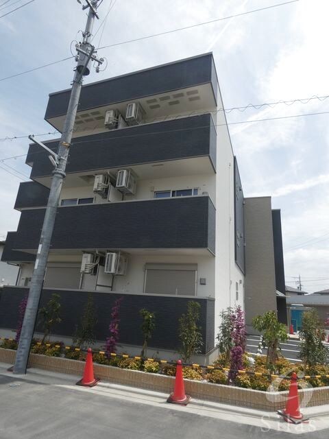 星田駅 徒歩4分 1階の物件外観写真