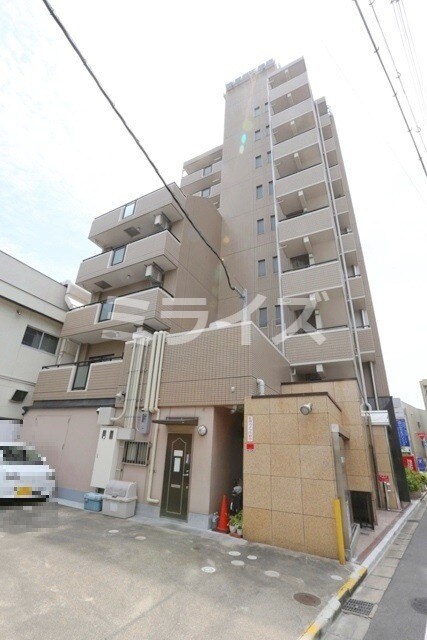 第6関根マンションの物件外観写真