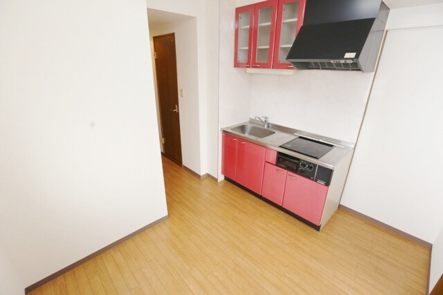 第6関根マンションの物件内観写真