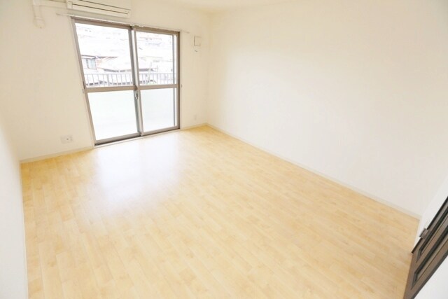 ルーセントヒルの物件内観写真