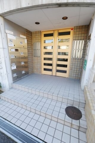 カルム千里の物件外観写真