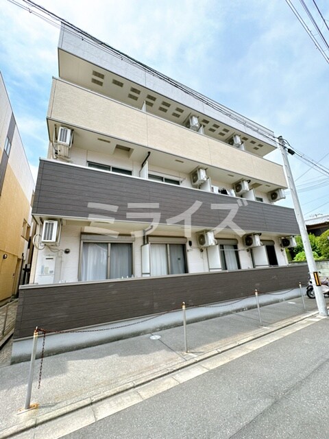 フジパレス吹田イーストⅡ番館の物件外観写真