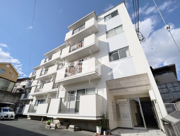 千里ロイヤルハイツの物件外観写真