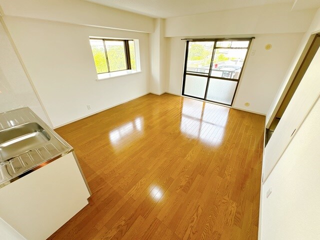 エクレール五月が丘の物件内観写真