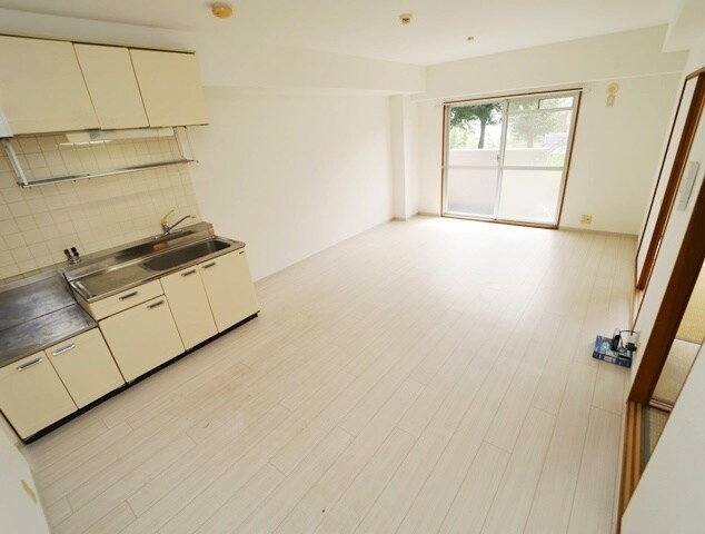 リベルテ摂津の物件内観写真