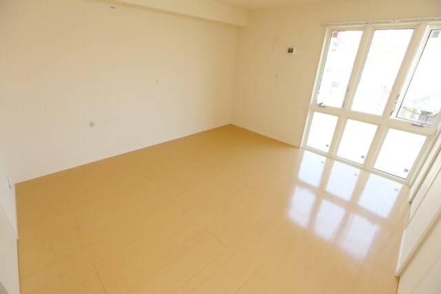 サンスクエア千里万博A棟の物件内観写真