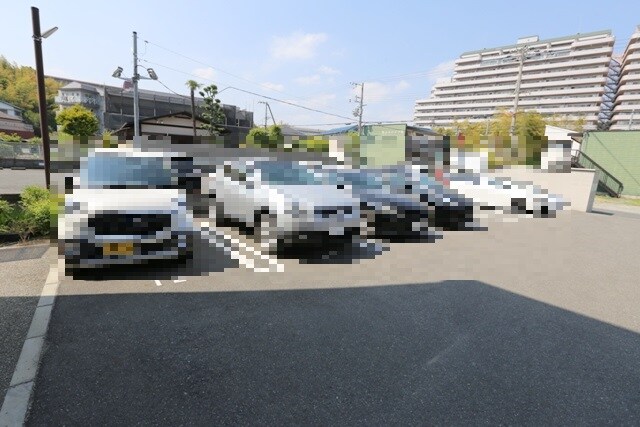 サンスクエア千里万博A棟の物件外観写真