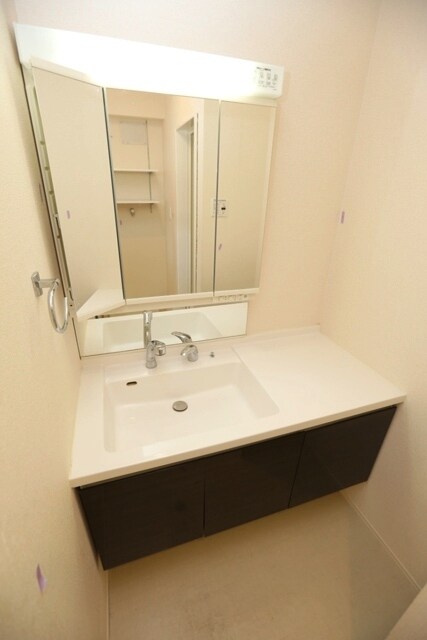 サンスクエア千里万博A棟の物件内観写真