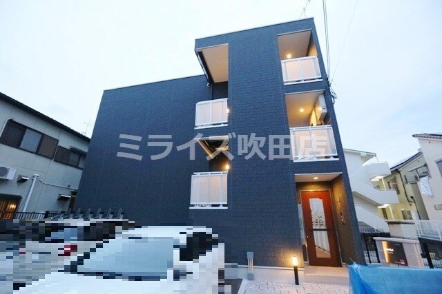 リブリ・摂津庄屋の物件外観写真