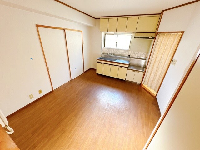 麻田レインボーハイツの物件内観写真