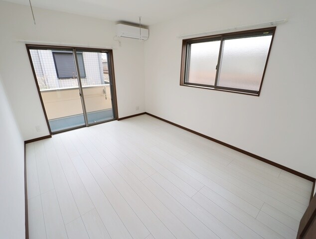 ネクスプロス千里丘の物件内観写真