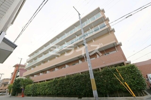 Is Grandeの物件外観写真