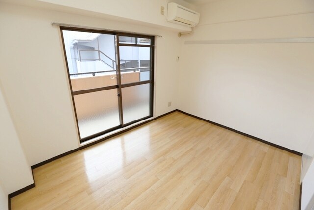 ヒルトップ千里山の物件内観写真