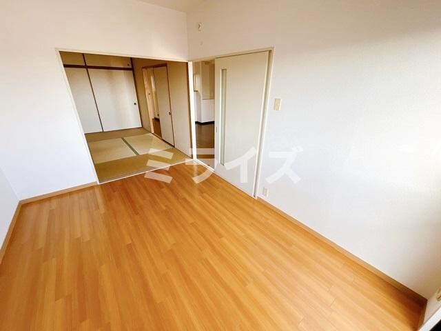 パークサイドマンションの物件内観写真