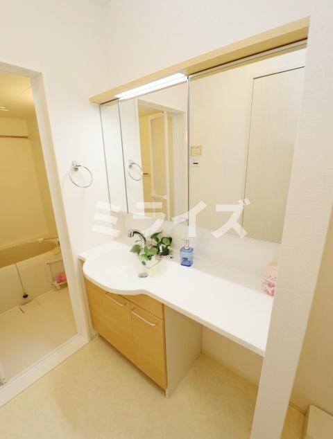 ハイデンス吹田の物件内観写真