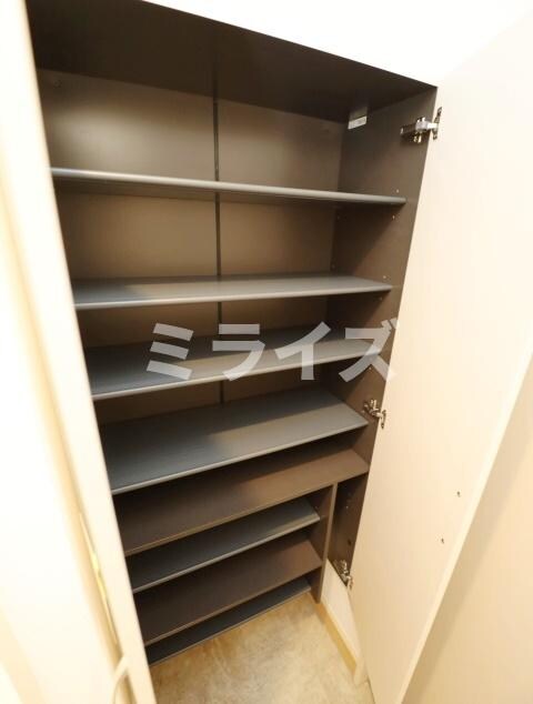 ハイデンス吹田の物件内観写真