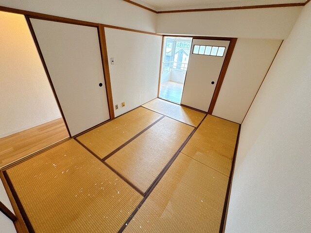 佐井寺ハイツの物件内観写真