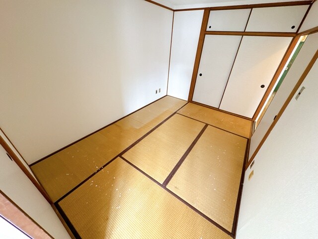 佐井寺ハイツの物件内観写真